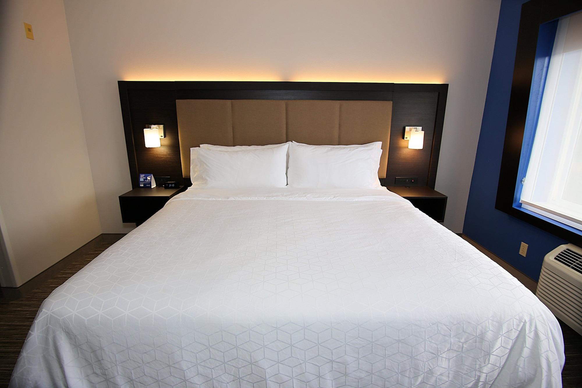 Holiday Inn Express Hotel & Suites Ashland By Ihg Bagian luar foto
