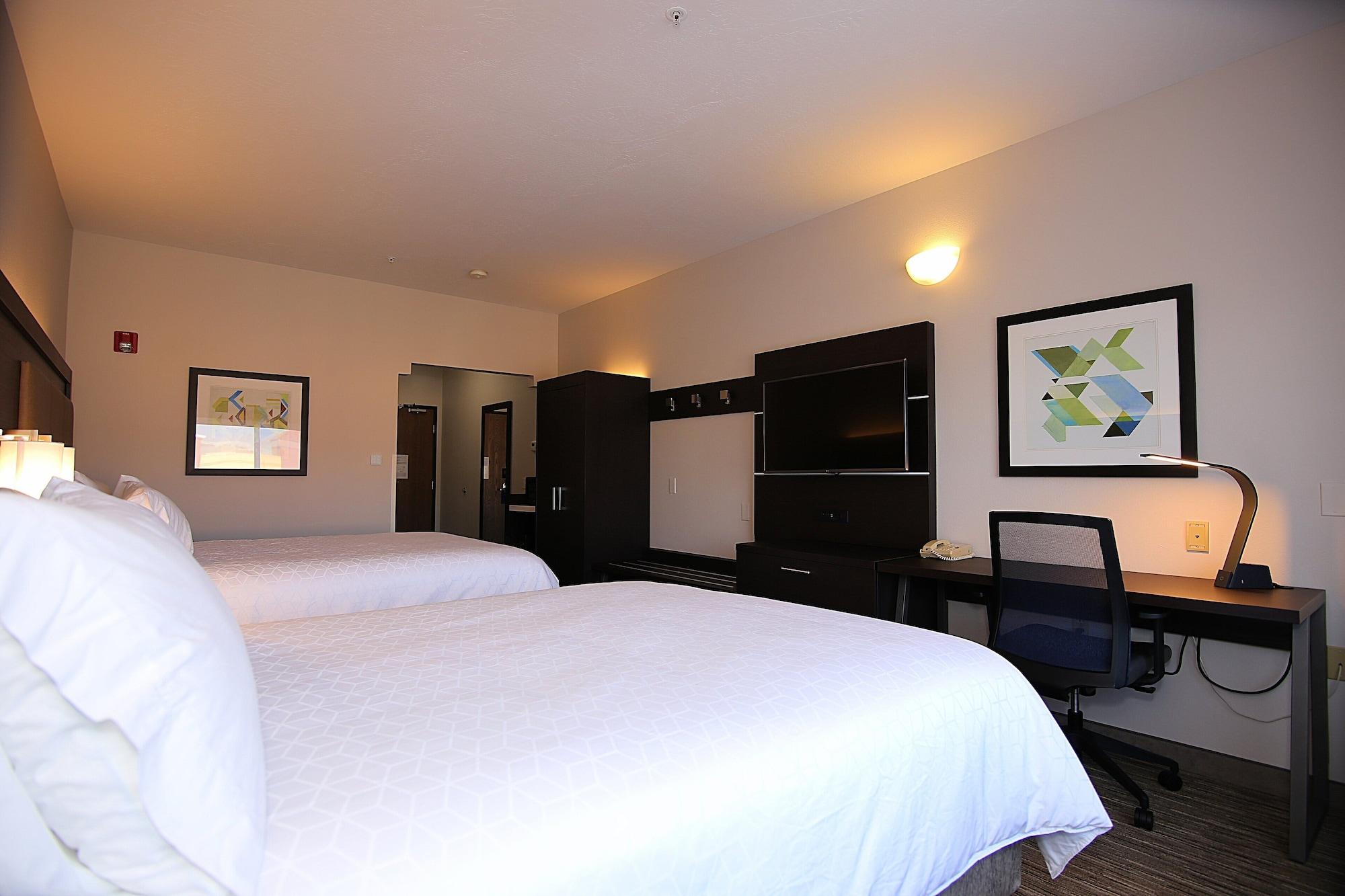 Holiday Inn Express Hotel & Suites Ashland By Ihg Bagian luar foto