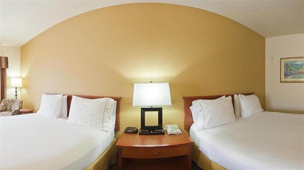 Holiday Inn Express Hotel & Suites Ashland By Ihg Bagian luar foto